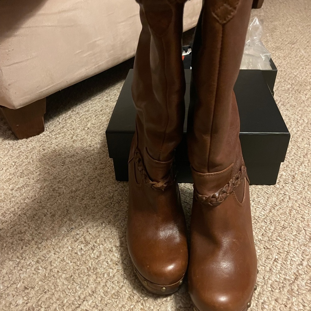 Ugg Leather Clog boots